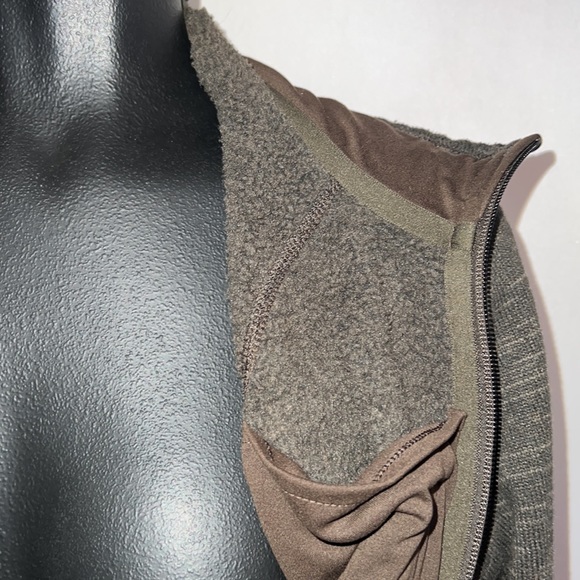 Patagonia knit jacket zip up with pockets men’s size small but unisex nice brown - Picture 3 of 6